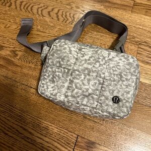 Lululemon Fanny bag